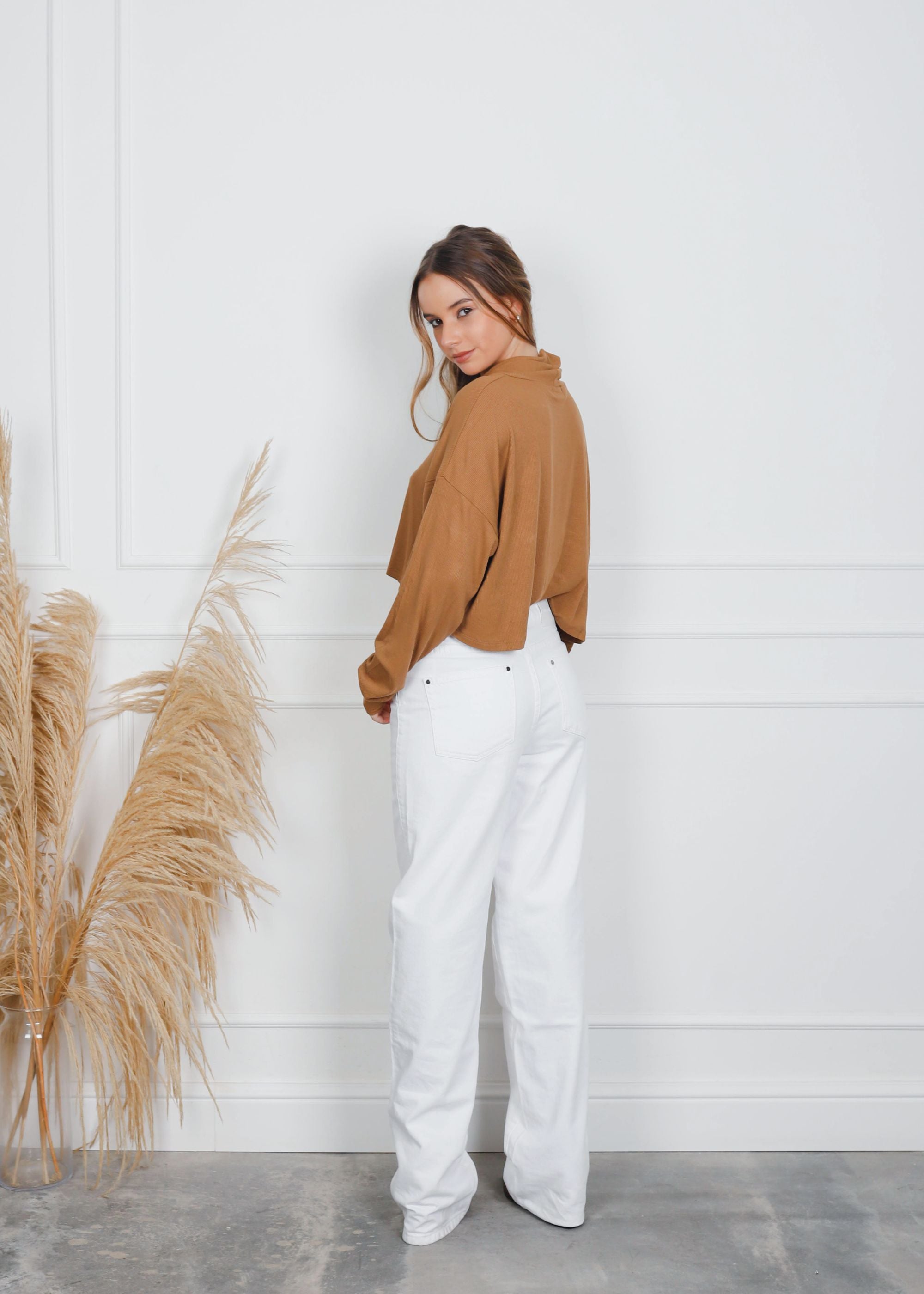 Cafarena Crop Cora